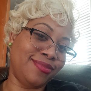 Meet your Posher, Ethel